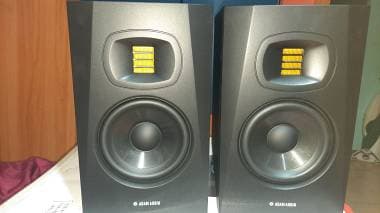 Monitor Studio ADAM Audio T5V