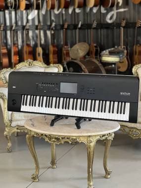 KORG Nautilus 73 + Bag