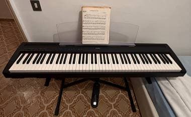 Yamaha P-95 Digital Piano