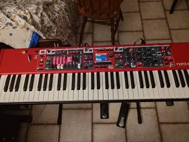 Nord Electro 7 76 compact