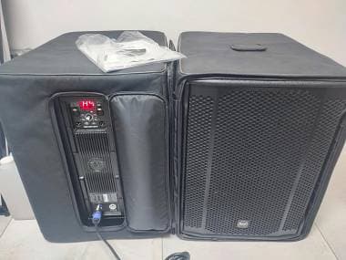 Coppia RCF 905 AS II con soft case