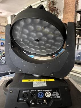 4 teste mobili LED wash 36x18W con flight case