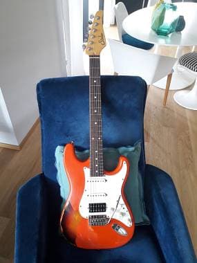 Suhr Guitars Classic Antique Pro - Heavy Aged