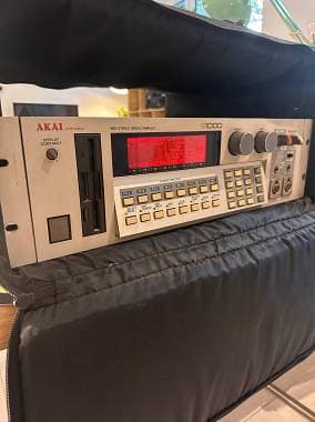 Akai S1000 custom