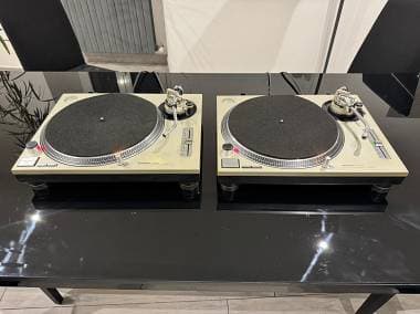 Coppia di Technics Sl 1200 mk2