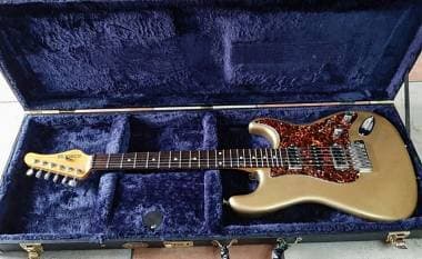 Schecter Custom Shop USA 1993