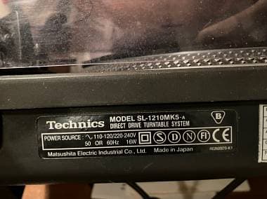 Technics SL 1210 mk5