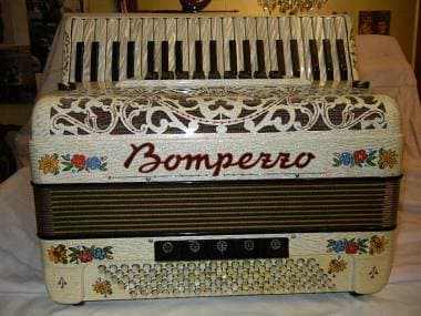 Bompezzo 4/5 CON CASSOTTO COMPLETAMENTE RESTAURATA