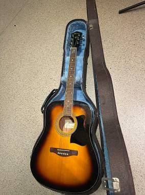Ibanez Dreadnought anni 90 con capotasto e ponte Martin