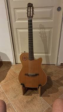 Godin Multiac Nylon Natural
