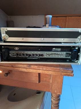 Testata per basso Ampeg Svt 3 pro