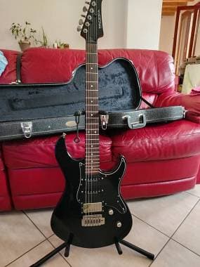 Yamaha Pacifica 612 FM VII