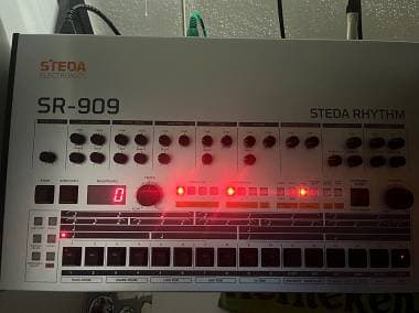 STEDA ELECTRONICS SR909 tr909