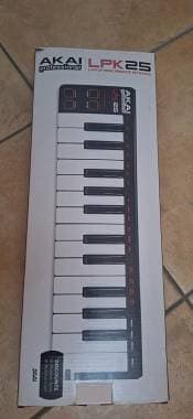 Tastiera MIDI Akai LPK25