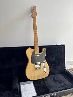 Suhr Guitars Classic T Paulownia Trans Vintage Yellow (Limited Edition)
