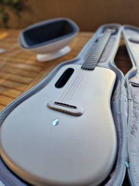 LAVA MUSIC ME 3 36 w. Space Bag GD + Space Charging Dock 36