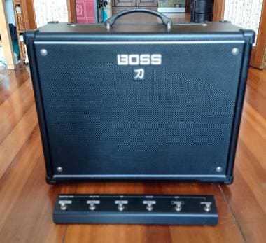 Boss Katana 100 mki + foot controller + cavi