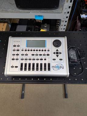 Ketron MIdjay
