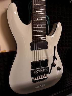 Schecter Demon 7 FR White, spedizione possibile