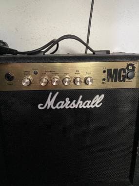 Ampli combo per chitarra Marshall Mg 15