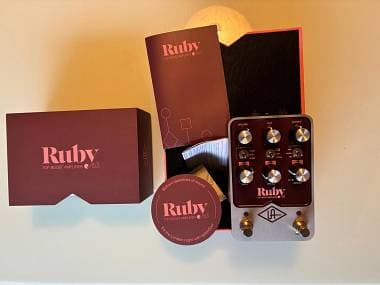 Universal Audio Ruby '63 Top Boost Amplifier