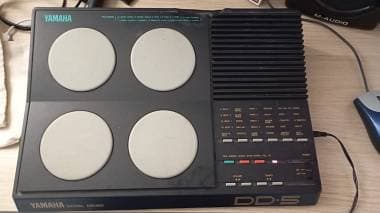 Yamaha digital drums DD-5
