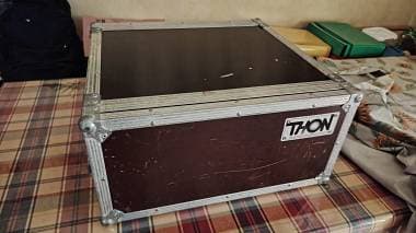 Flight case Thon Rack 4U Live 40