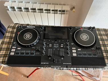Numark mixstream pro+