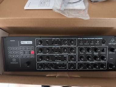 Behringer Pro-800