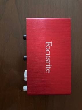 Focusrite 2I2