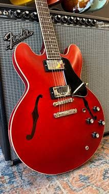 Gibson ES-335 Satin Cherry 2023 Spedita
