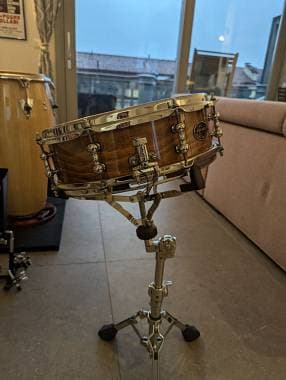 Stock batteria e percussioni in blocco