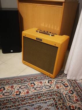 Fender Blues Junior Lacquered Tweed