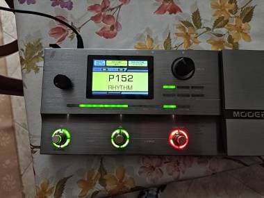 Mooer GE200