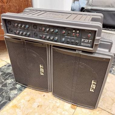 Impianto PA FBT Renegade: Mixer Amplificato 160R + 2 Casse