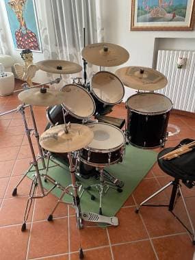 Yamaha Stage Custom Advantage con set piatti TOP completo. Sconto 50% sul nuovo!