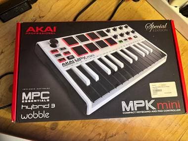 Akai MPK MINI Special Edition White