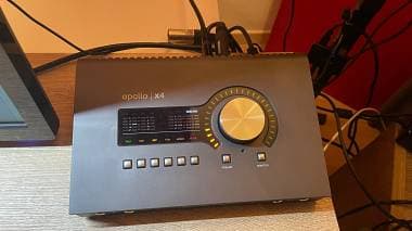 UAD APOLLO X4