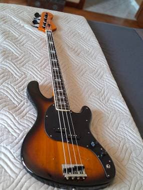 Basso elettrico 4 corde stile precision Music Man