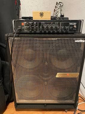 Randall RB750 (750W) + Cassa A.T.S. L410C (1000W)