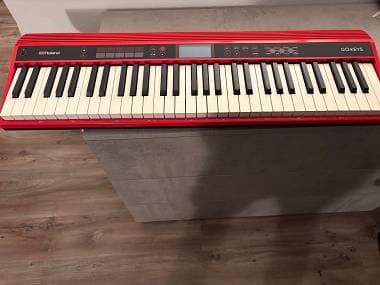 Roland GO KEYS RED