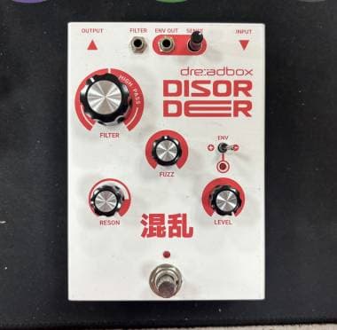 Dreadbox Disorder Effetto fuzz a pedale con filtro oscillante per chitarra...