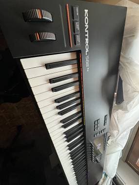 Native Instruments Komplete S88 MK3