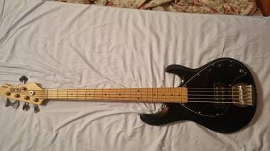 Sterling by Music Man Stingray Sub5