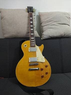 Tokai Love Rock