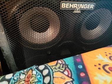 Behringer Ba 410 1000 watts con tweeter escludibile a pedal