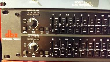 DBX 231 DUAL CHANNEL