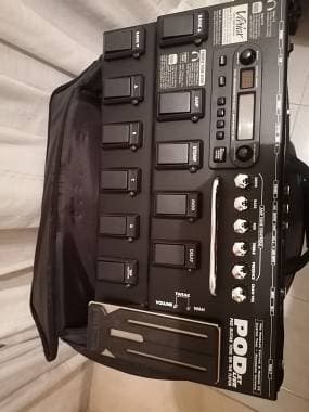 Line6 POD XT LIVE (RIBASSO)