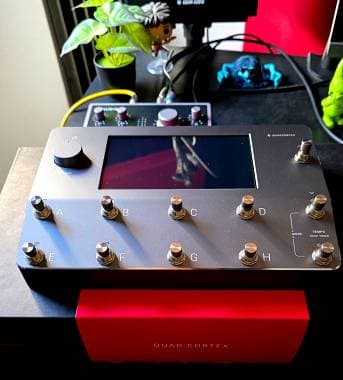 Neural Dsp Quad Cortex accessoriato in garanzia qualità Top spedizione compresa