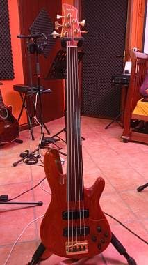 Yamaha TRB5F